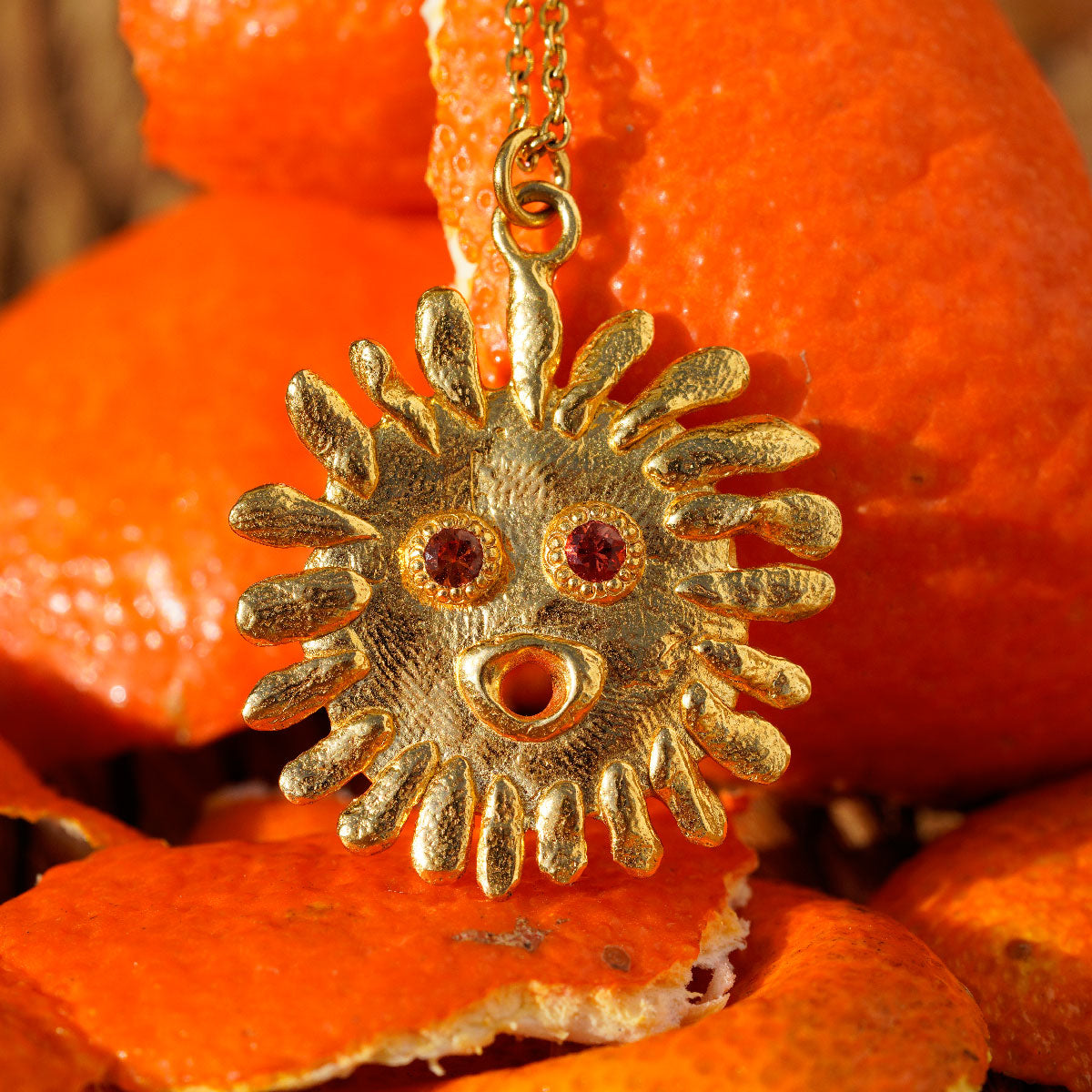 PLAYFUL SUN | pendant