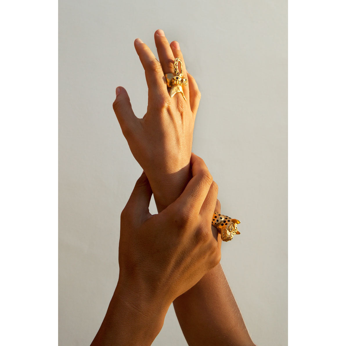 PROVOCATRICE | ring
