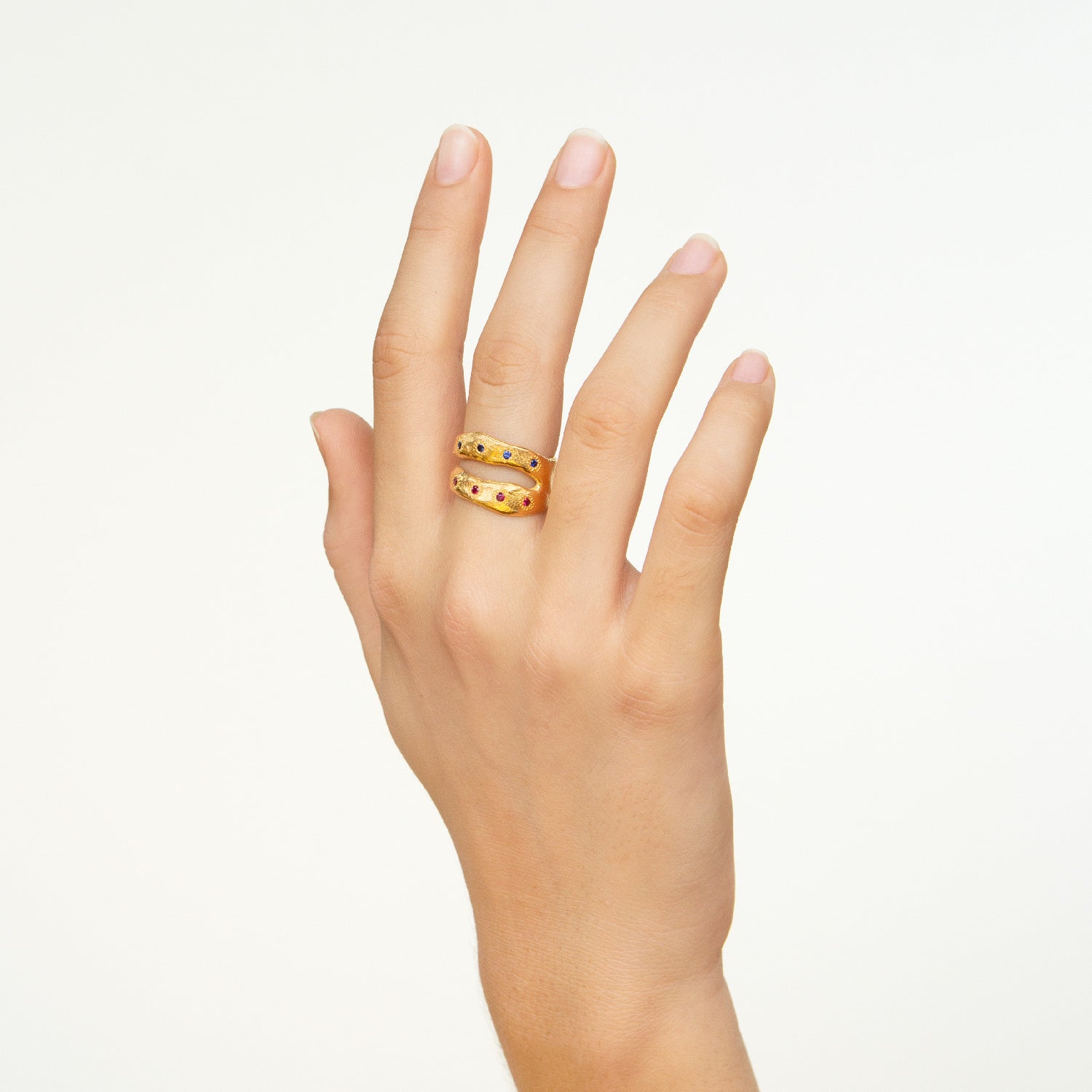 SIDE BY SIDE | ring
