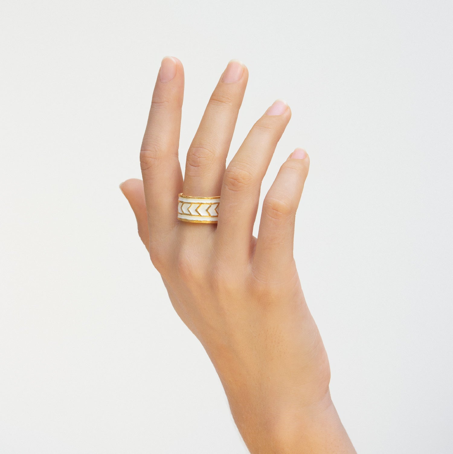 ETERNAL MOTION SINGLE ARROW | ring